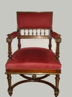 Desk chair
